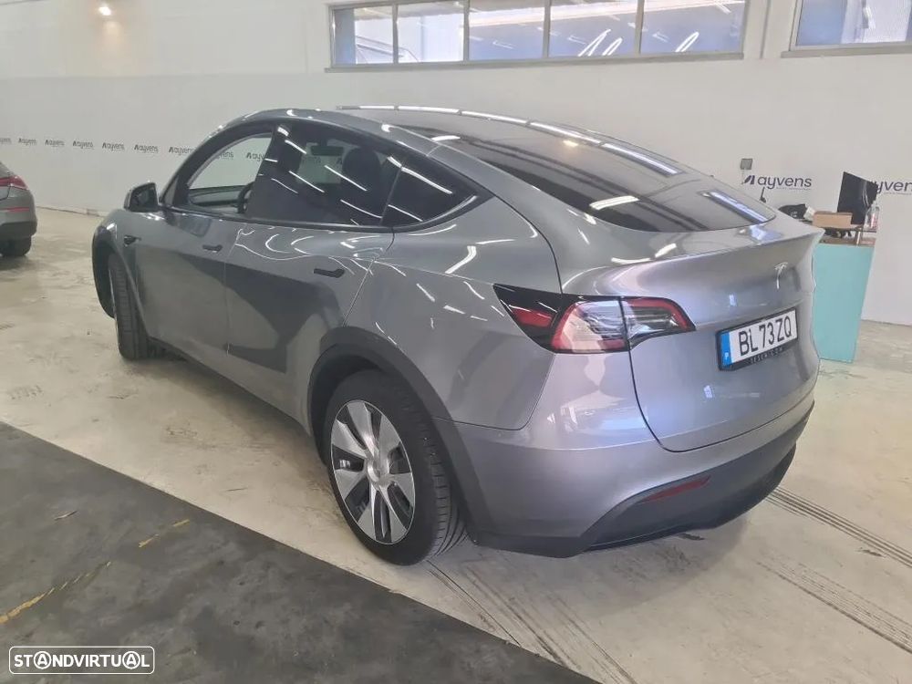 Tesla Model Y Tração Traseira - 2