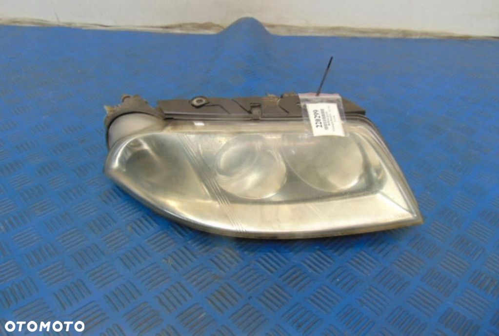 VOLKSWAGEN PASSAT B5 LIFT REFLEKTOR PRAWY - 1