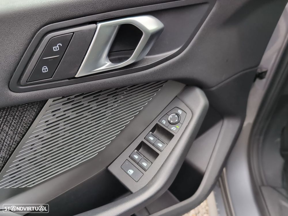 BMW 216 Pack Desportivo M — fotografia 15