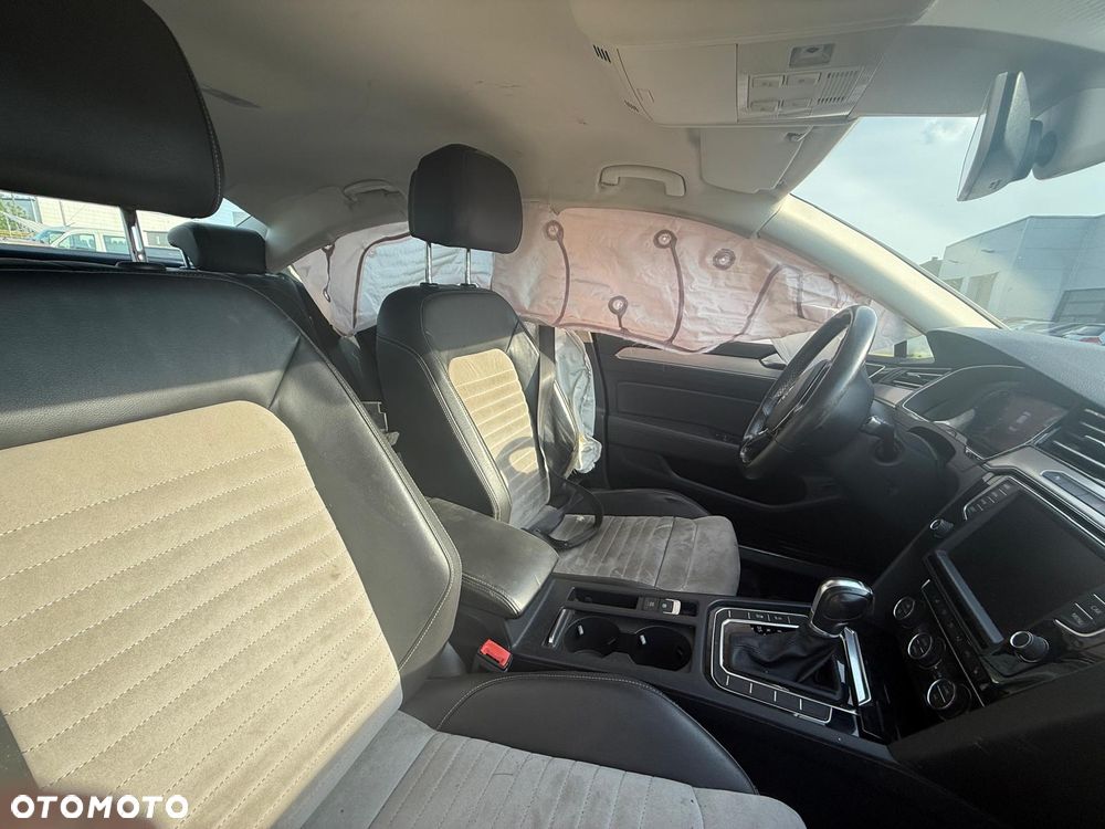 Volkswagen Passat 1.8 TSI BMT Highline DSG - 9