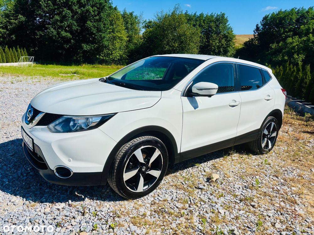 Nissan Qashqai 1.6 DCi 4x4 Tekna - 2