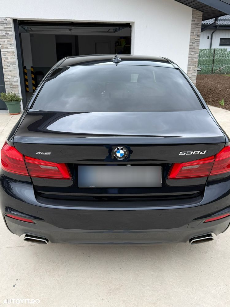 BMW Seria 5 530d xDrive AT - 3