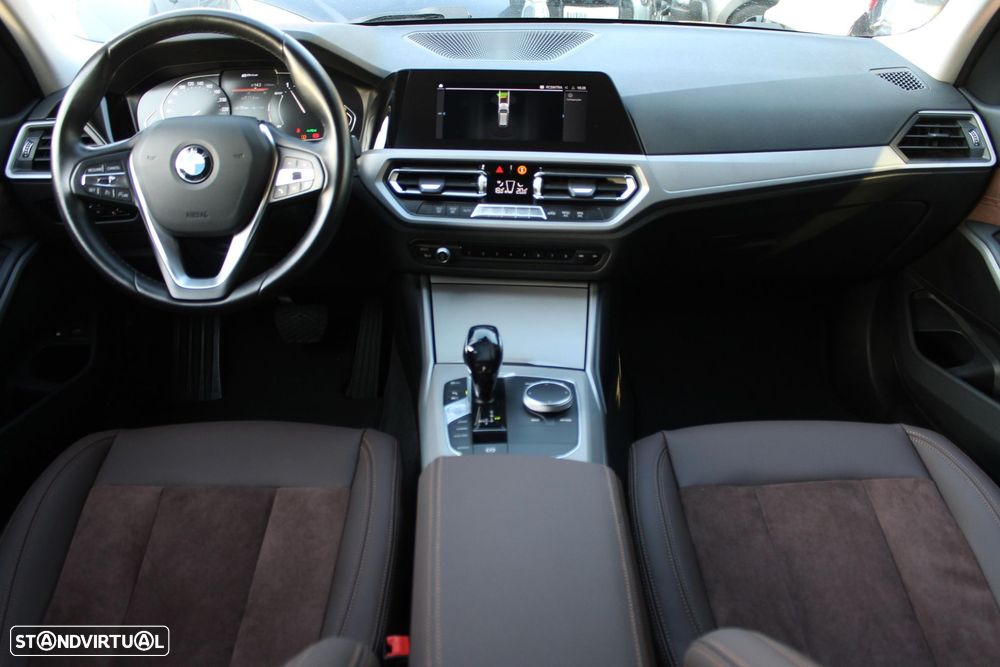 BMW 330 - 11