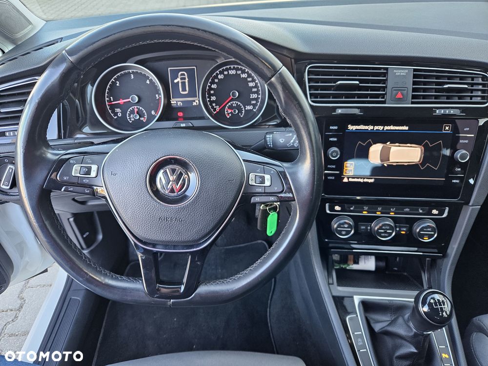 Volkswagen Golf Variant 2.0 TDI (BlueMotion Technology) Highline - 20