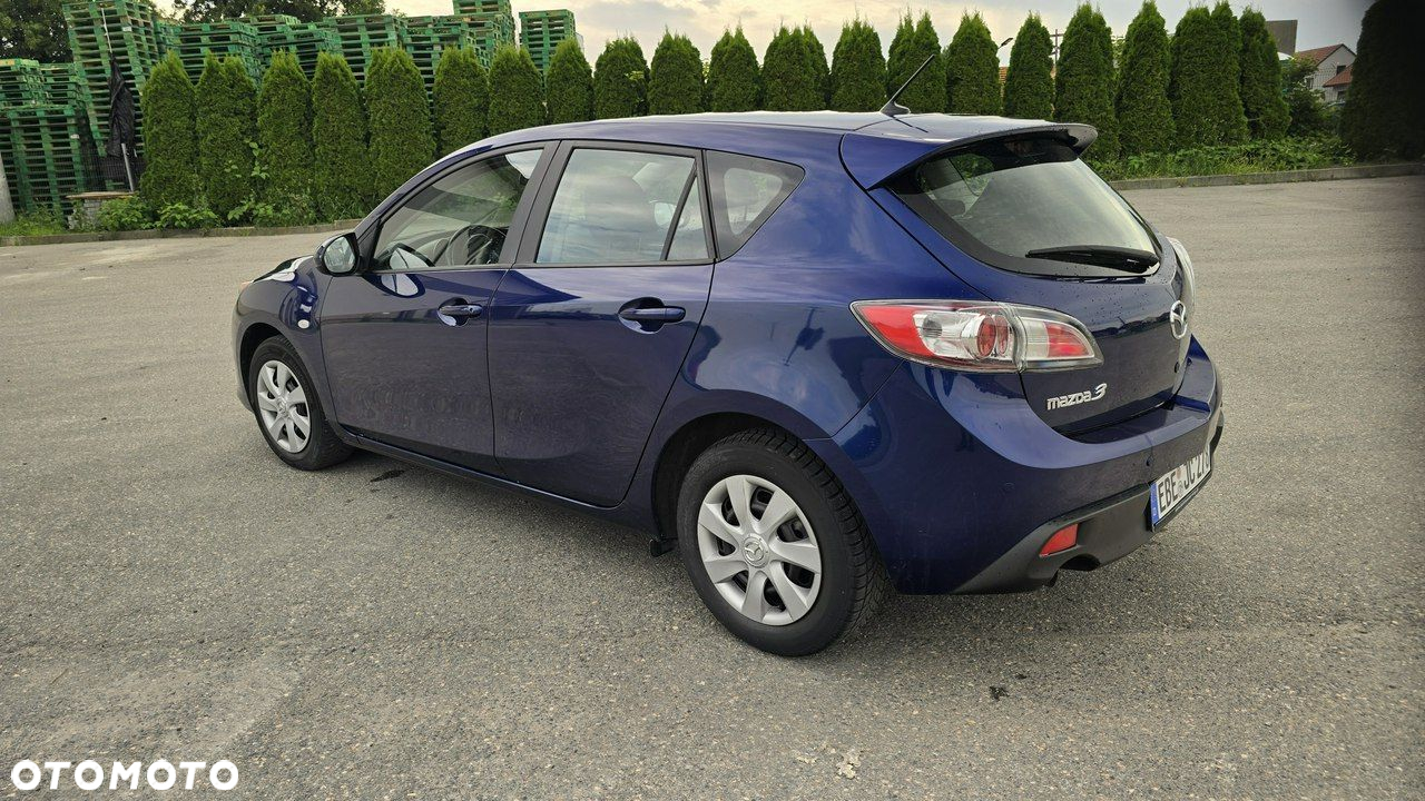 Mazda 3 - 6