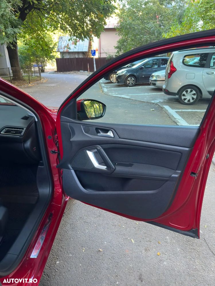 Peugeot 308 PureTech 110 Stop & Start Style - 21
