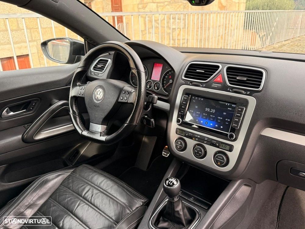 VW Scirocco 2.0 TDI Sport - 14