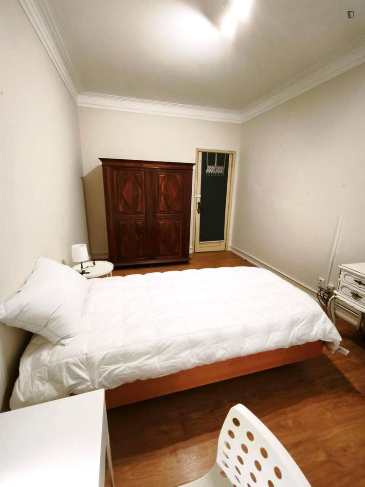 Quarto - localizado em Alvalade Lisbon - Grande imagem: 4/10