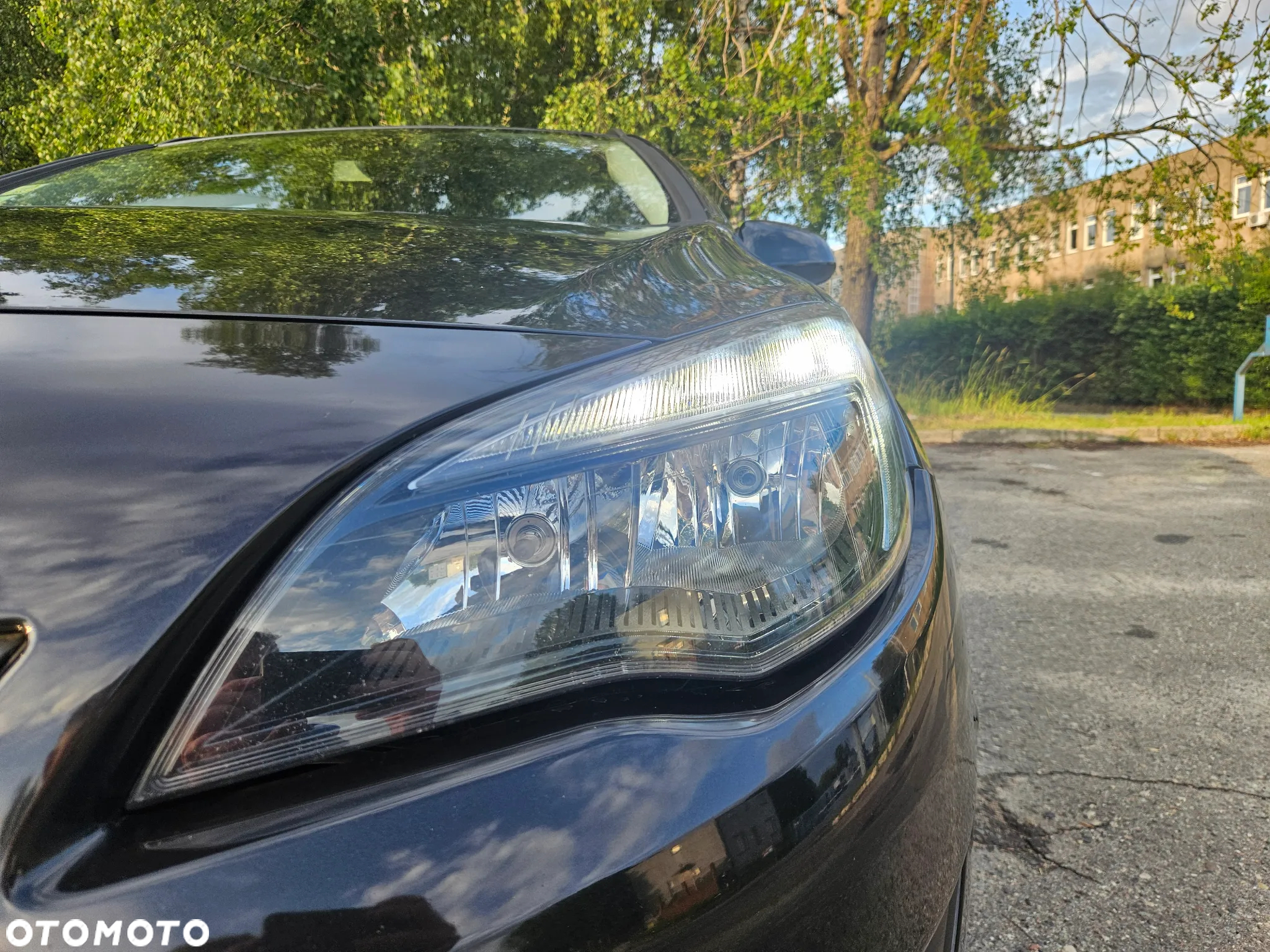 Opel Astra IV 1.6 CDTI Cosmo - 9