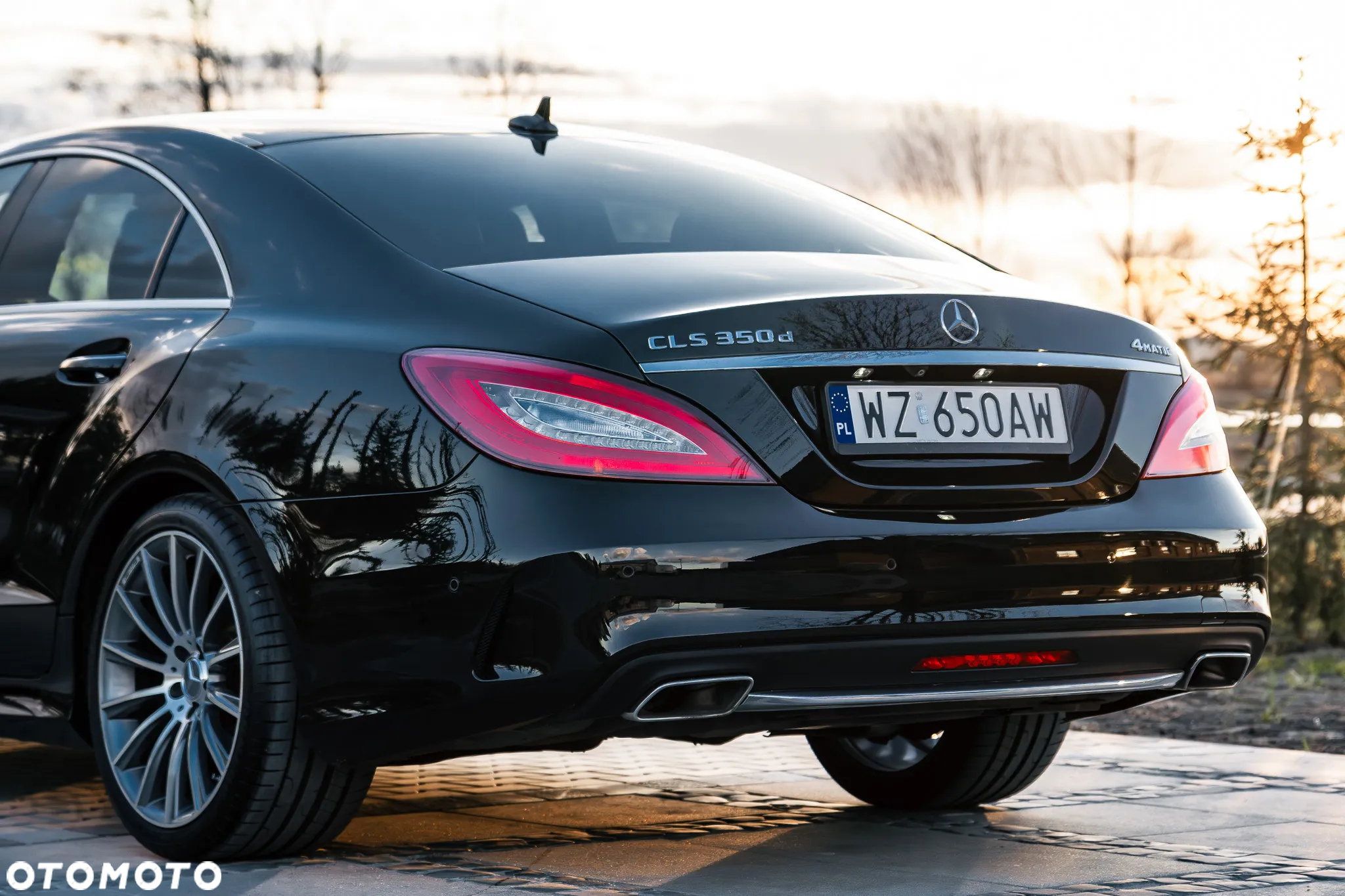 Mercedes-Benz CLS 350 d 4-Matic - 23