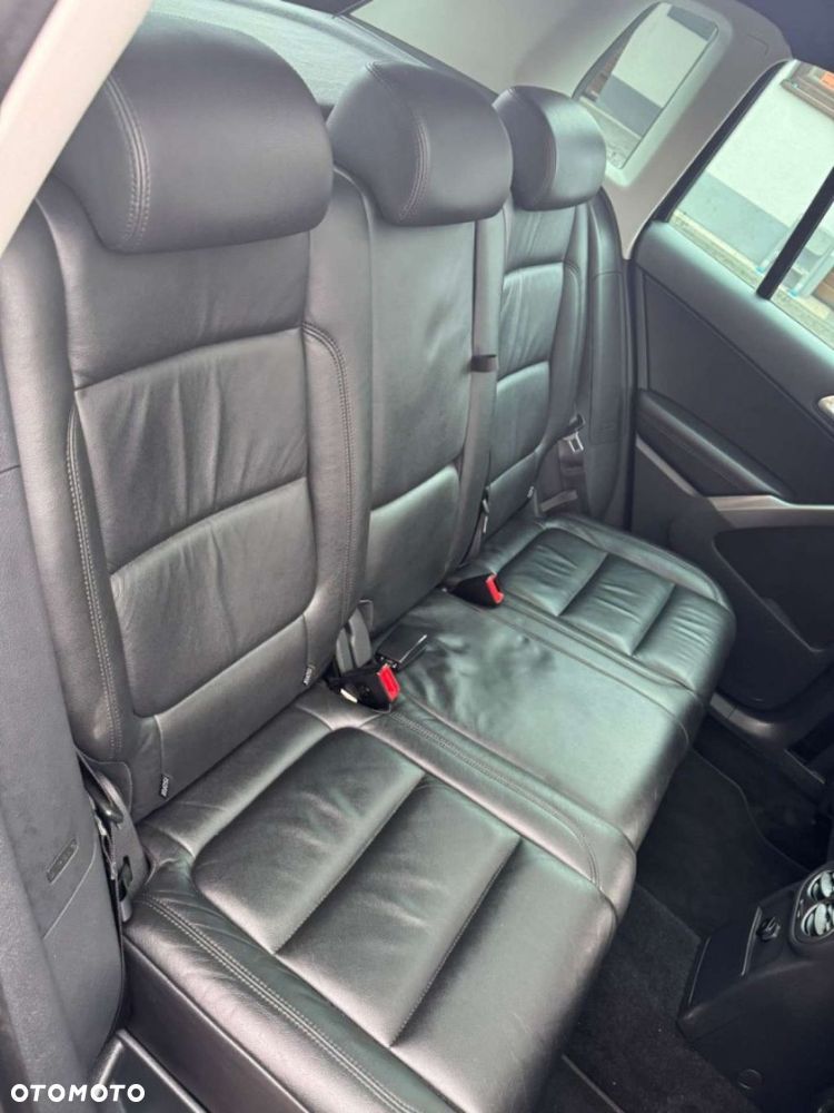 Volkswagen Tiguan - 37