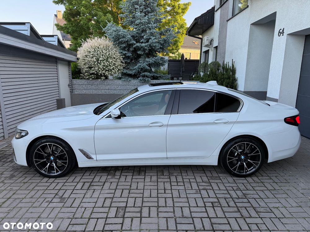 BMW Seria 5 520i mHEV Luxury Line sport - 5