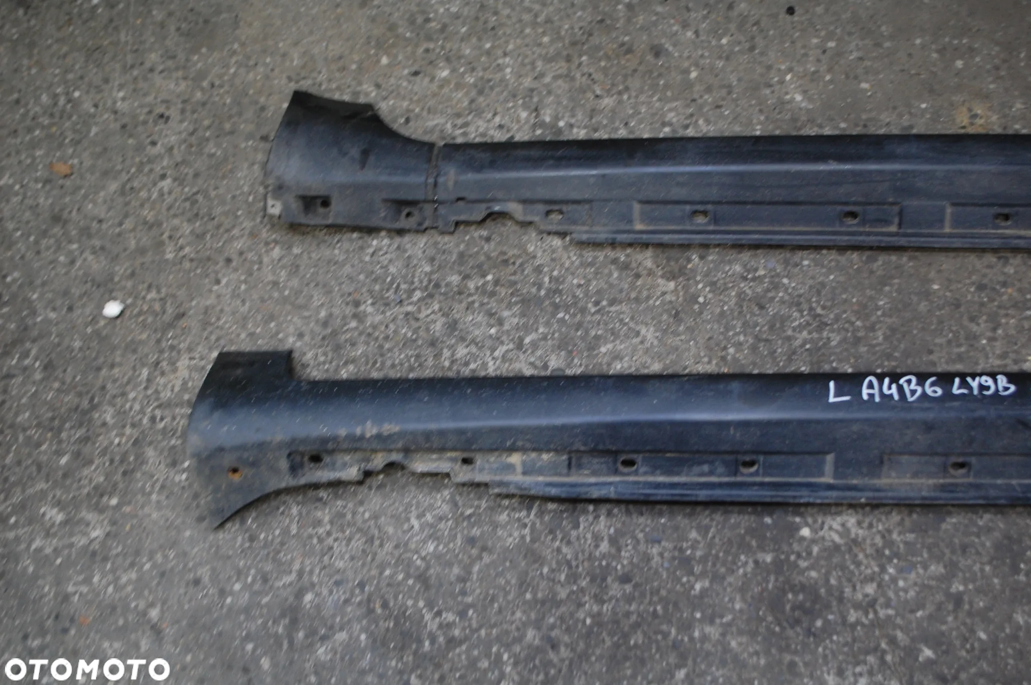 LISTWA PROGOWA DOLNA LEWA PRAWA KOMPLETNA AUDI A4 B6 KOMBI SEDAN LZ5C/ LY9B/ LY7R/ LY7Q - 9