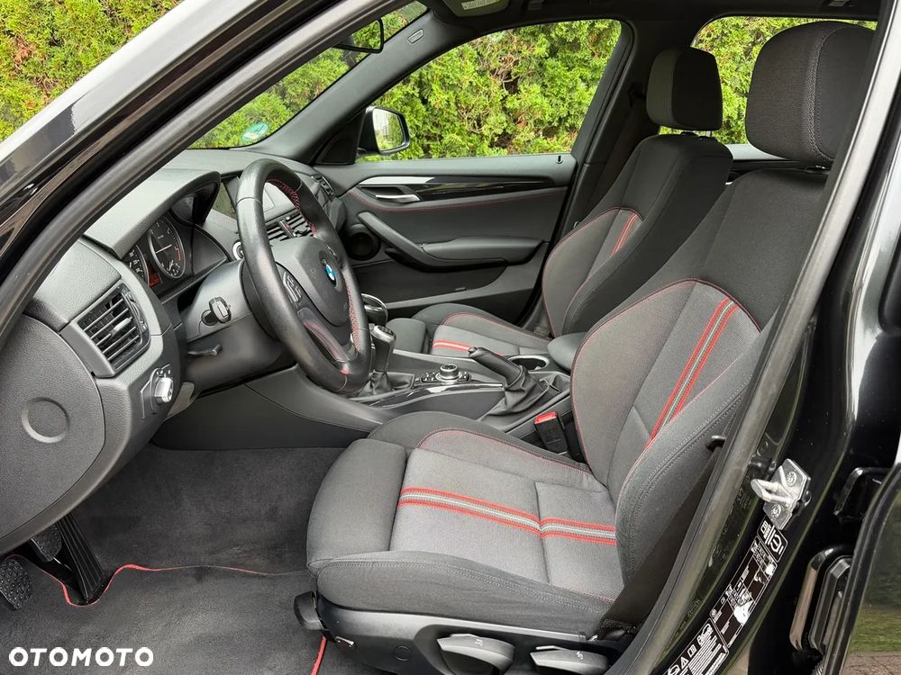 BMW X1 xDrive20d Sport Line - 20