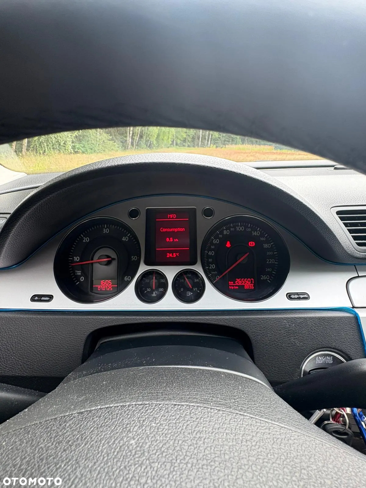 Volkswagen Passat - 7