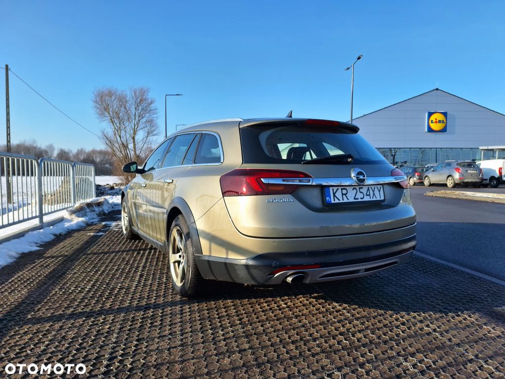 Opel Insignia CT 2.0 CDTI 4x4 S&S - 12
