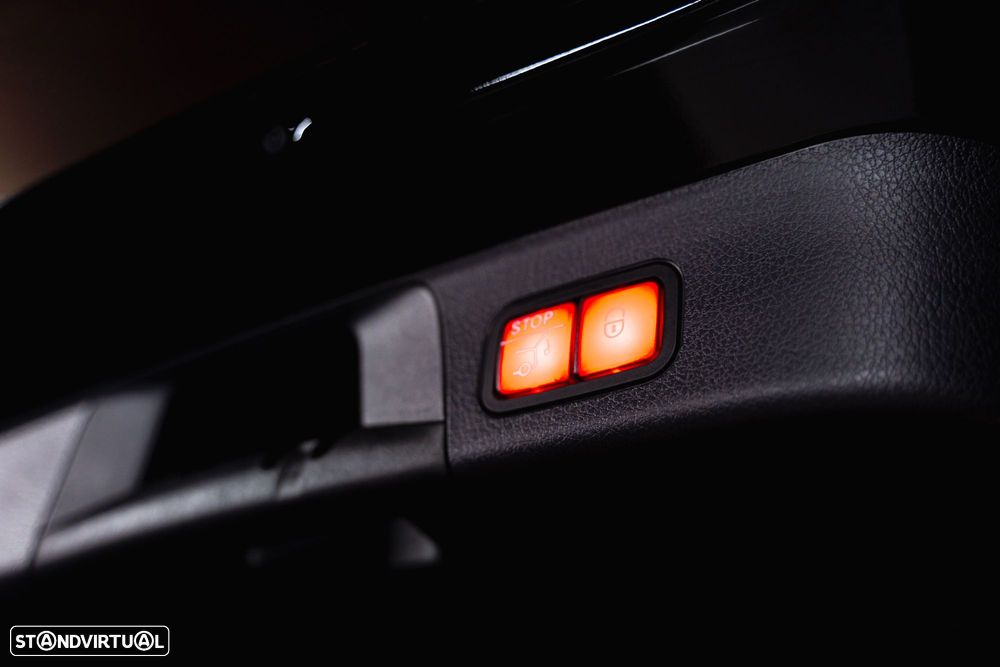 Mercedes-Benz GLB 200 d 8G-DCT Progressive Advanced - 30