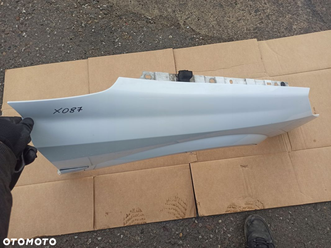 Błotnik prawy przód OPEL VECTRA C LIFT SIGNUM Z474 - 14