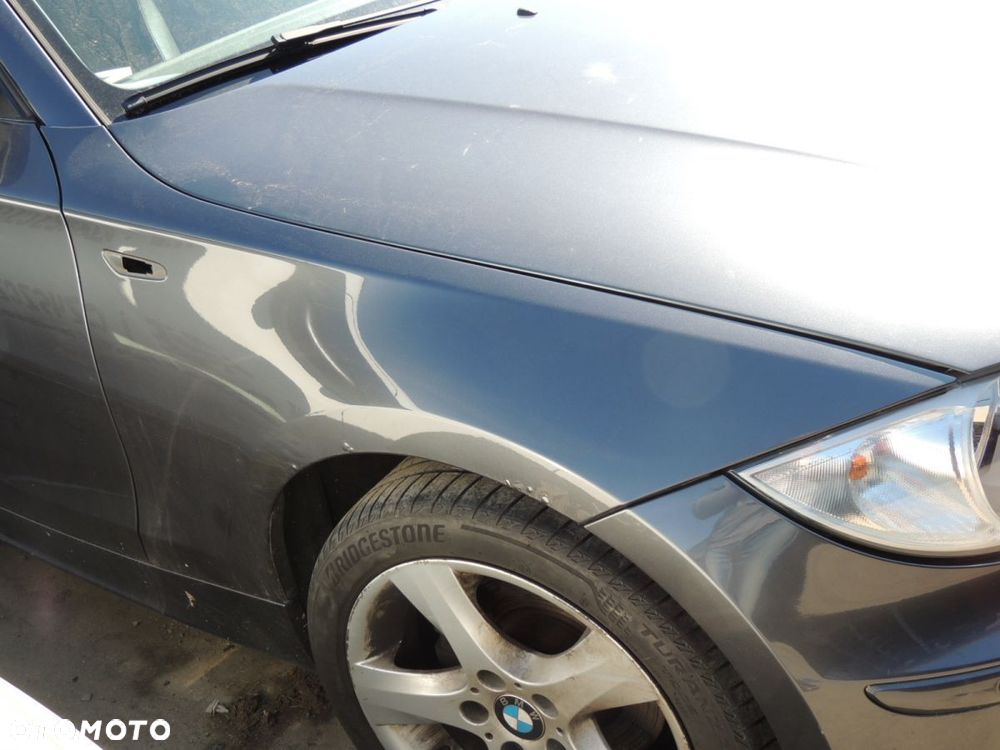 Błotnik prawy BMW 1 E87 120i '05 - 1