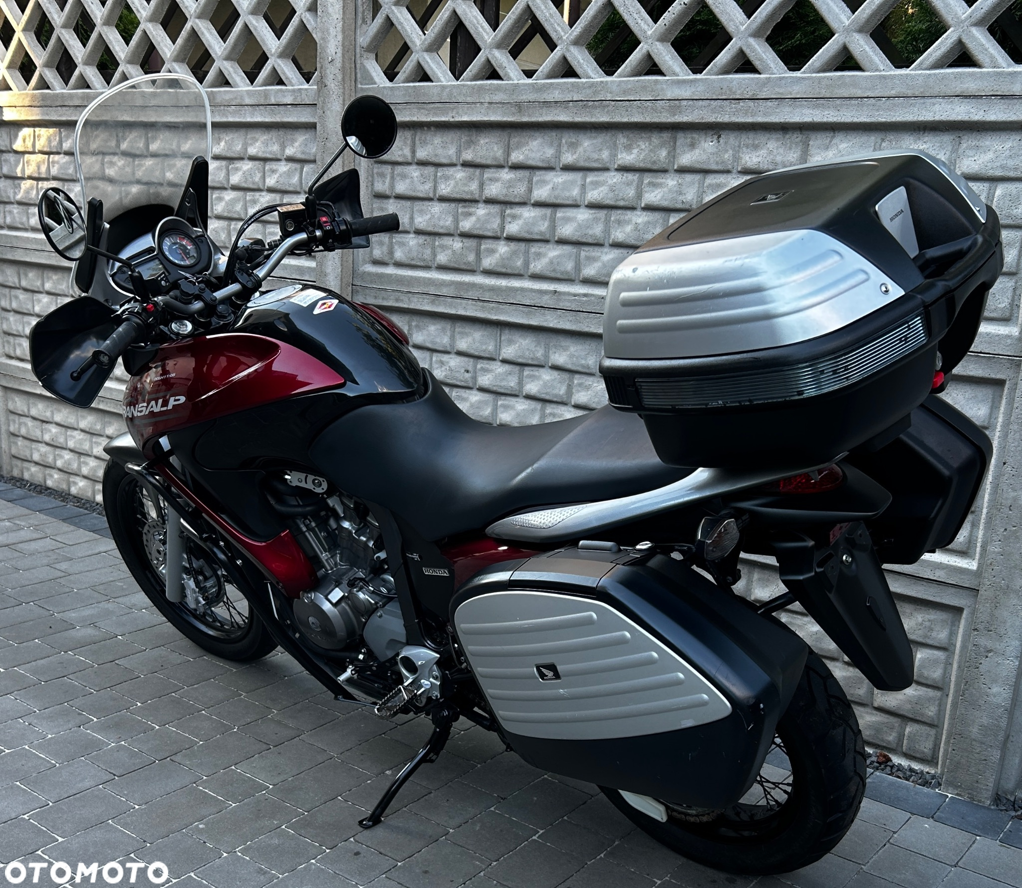 Honda Transalp - 13