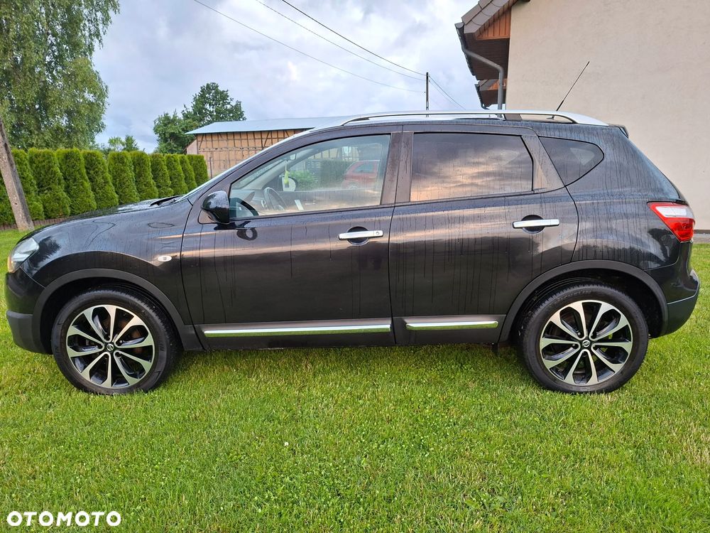 Nissan Qashqai - 2