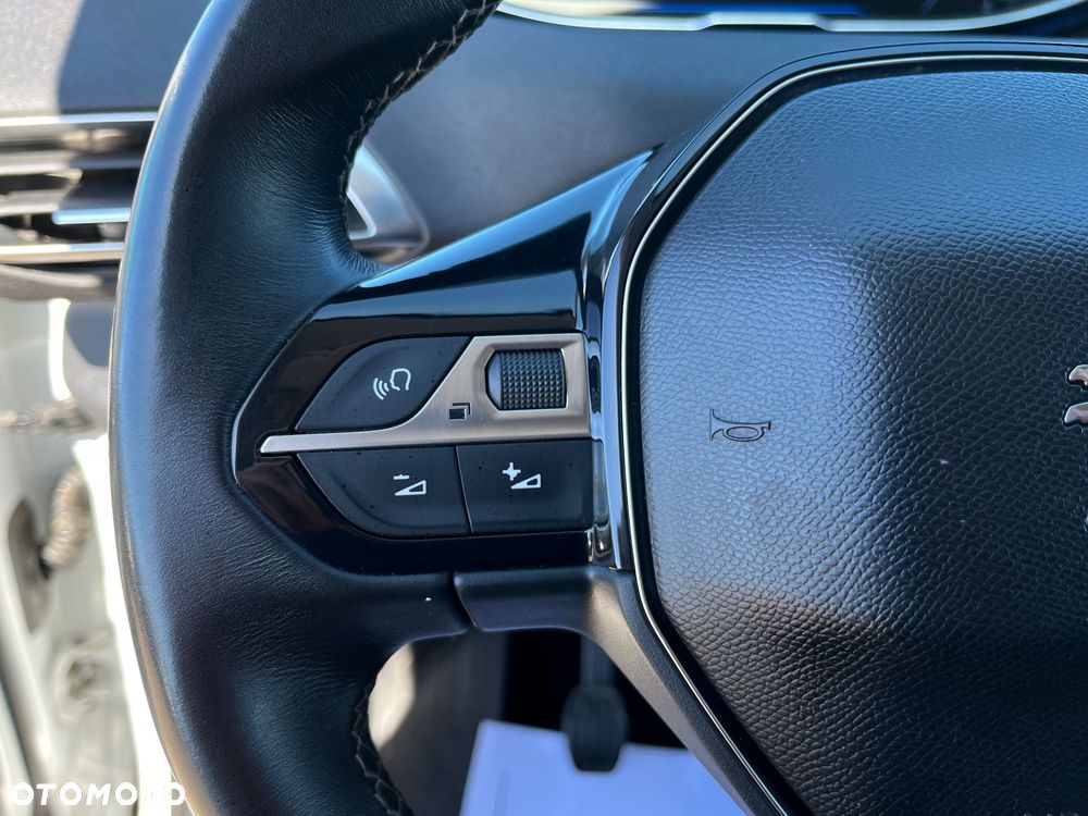Peugeot 5008 PureTech 130 Stop & Start Allure - 10