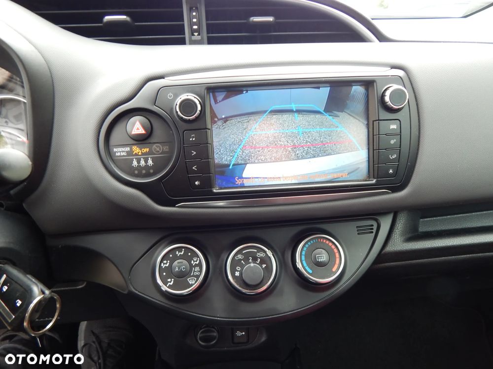Toyota Yaris 1.33 Premium - 20