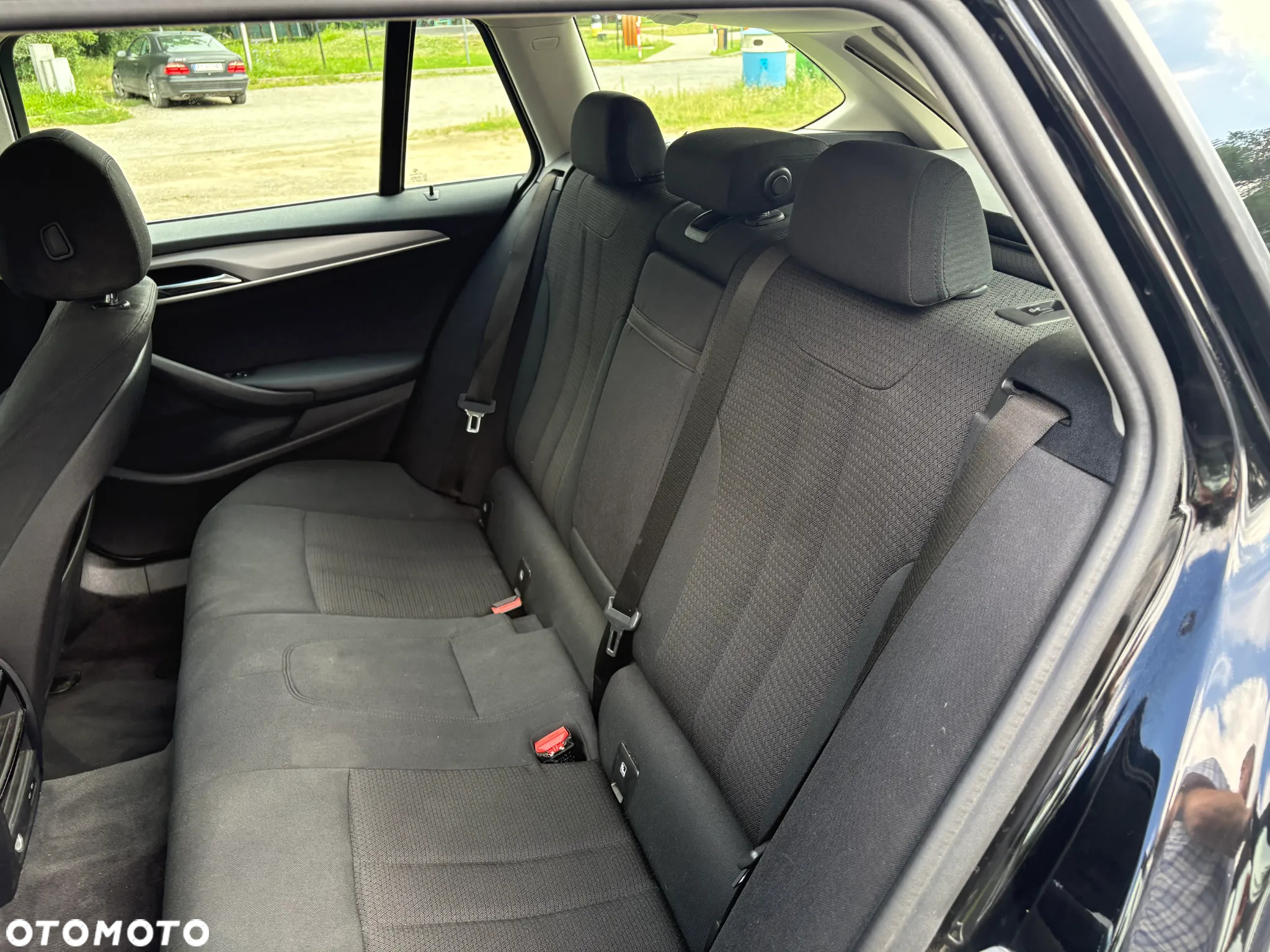BMW Seria 5 520d Touring - 10