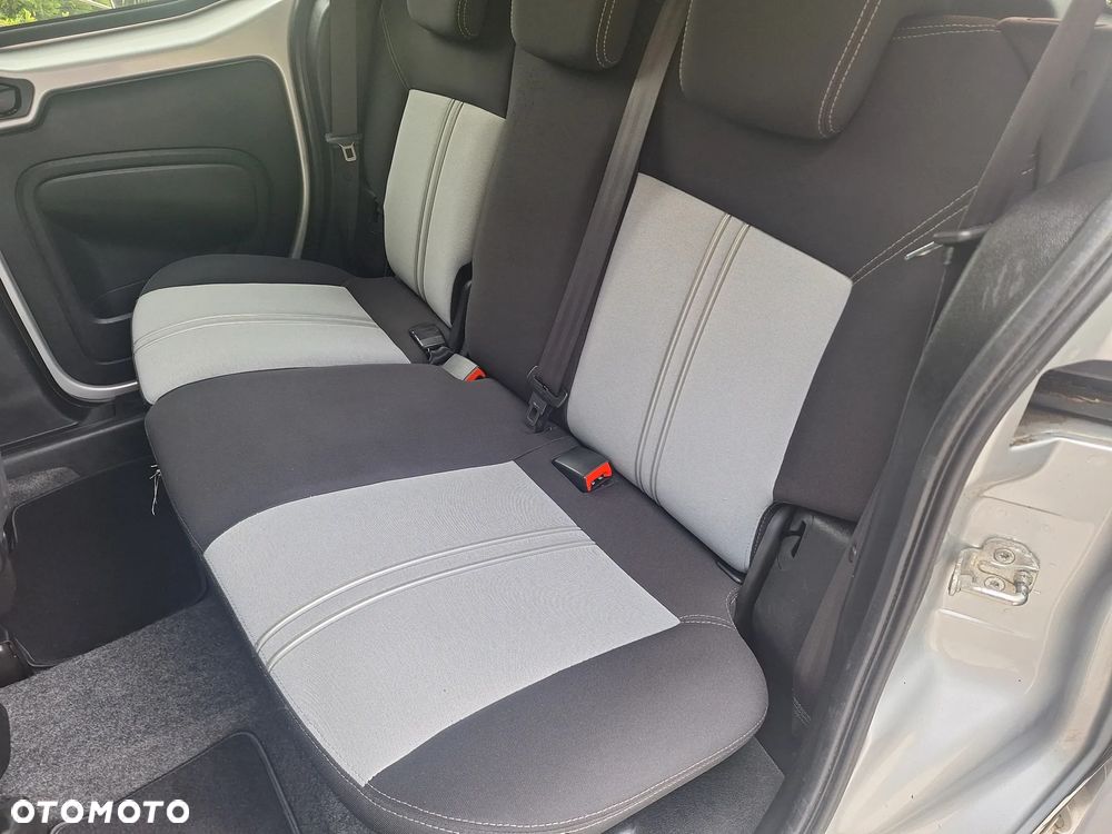 Fiat Qubo 1.4 8V MyLife - 11