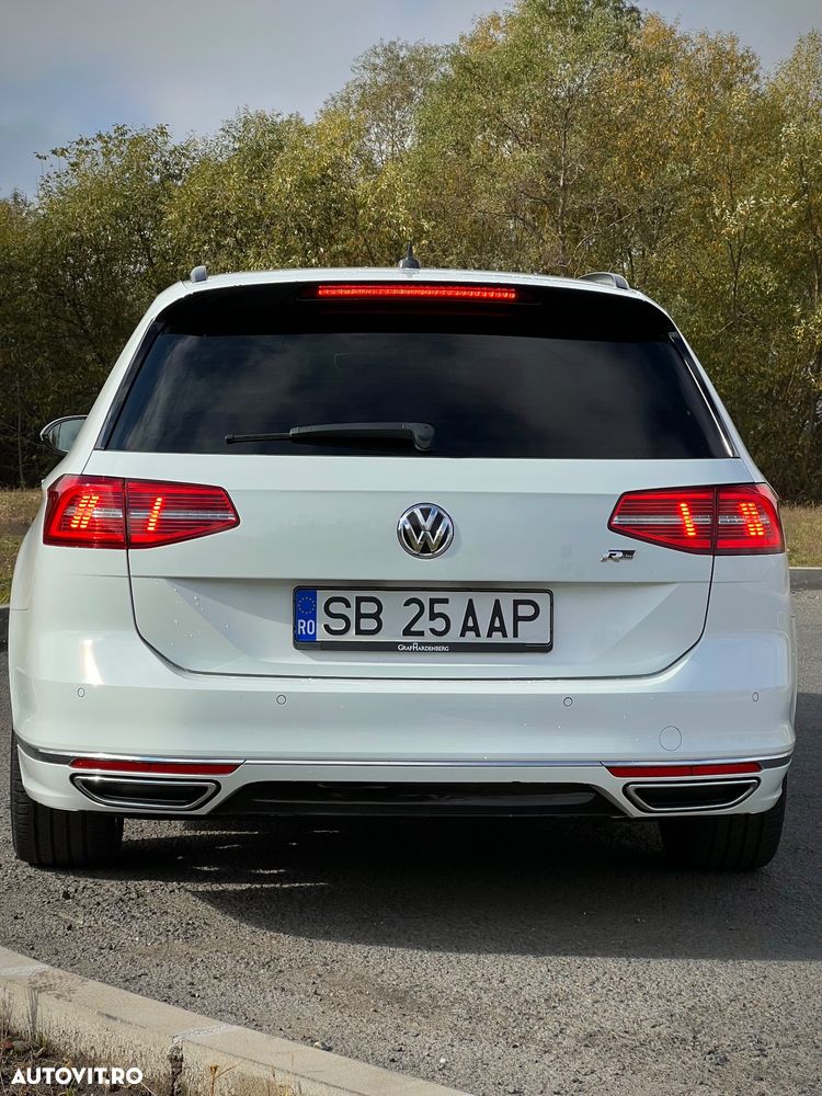 Volkswagen Passat - 2