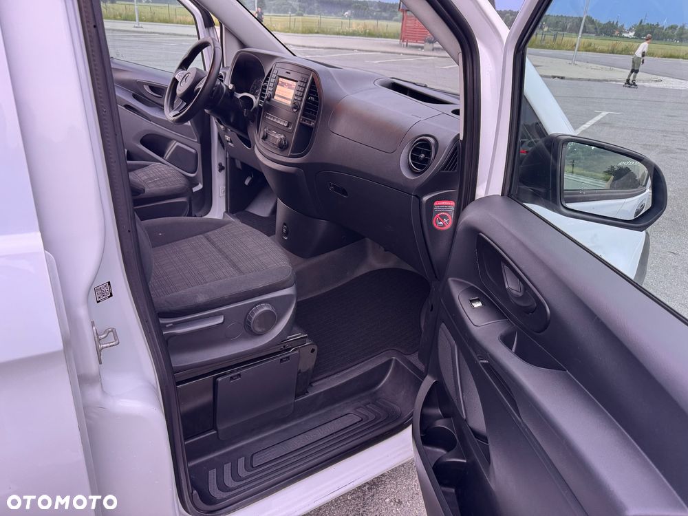 Mercedes-Benz Vito - 18