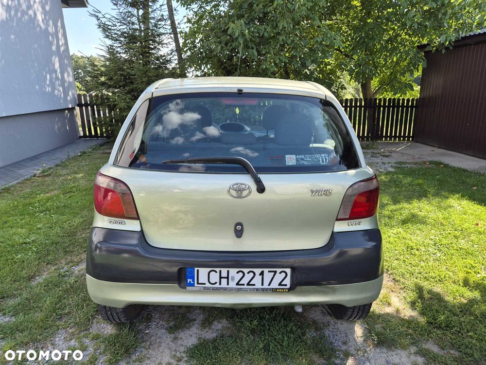 Toyota Yaris - 8