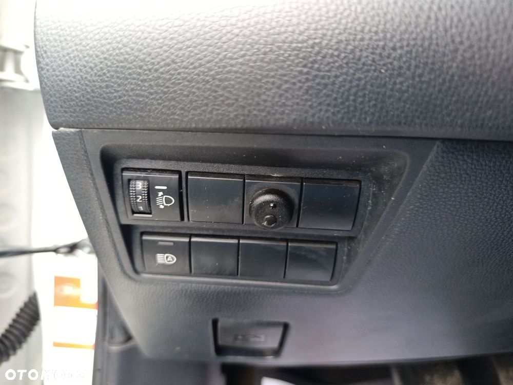 Toyota Yaris Hybrid 1.5 Comfort - 26