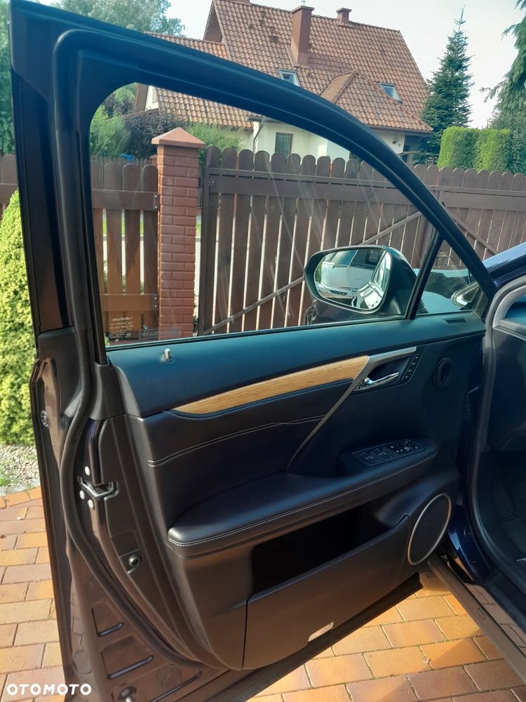 Lexus RX - 14