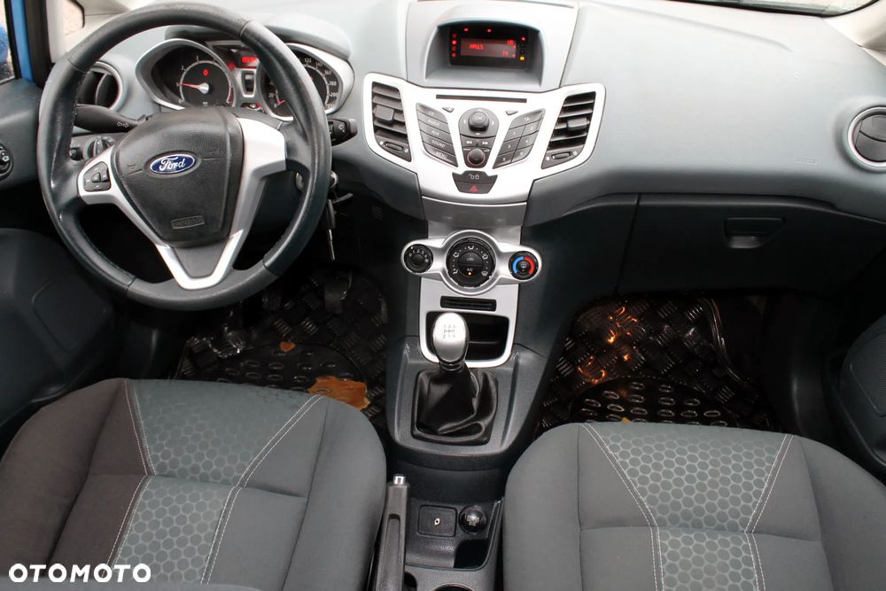 Ford Fiesta 1.25 Ambiente - 9