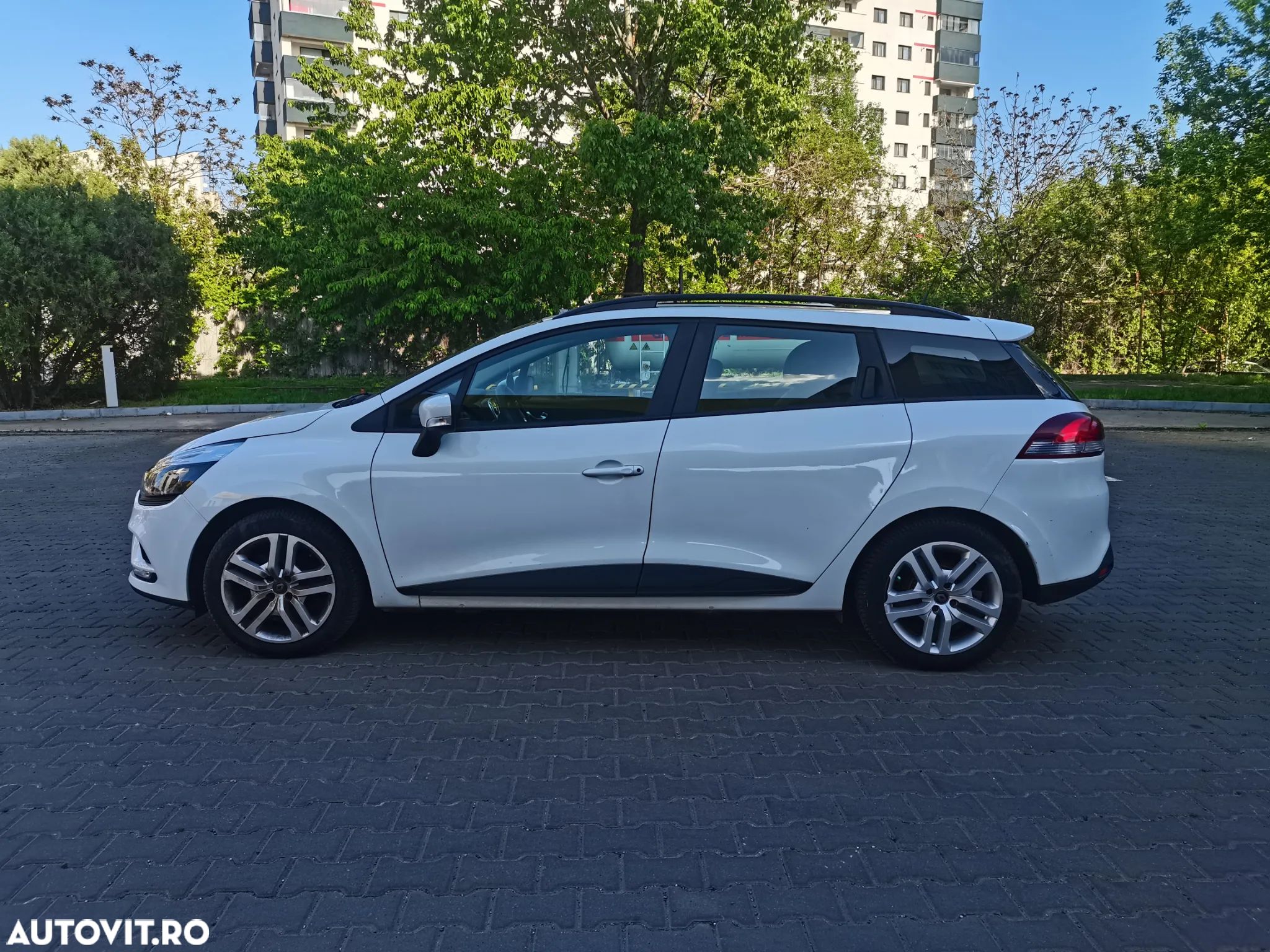 Renault Clio IV TCe Life Evo - 1