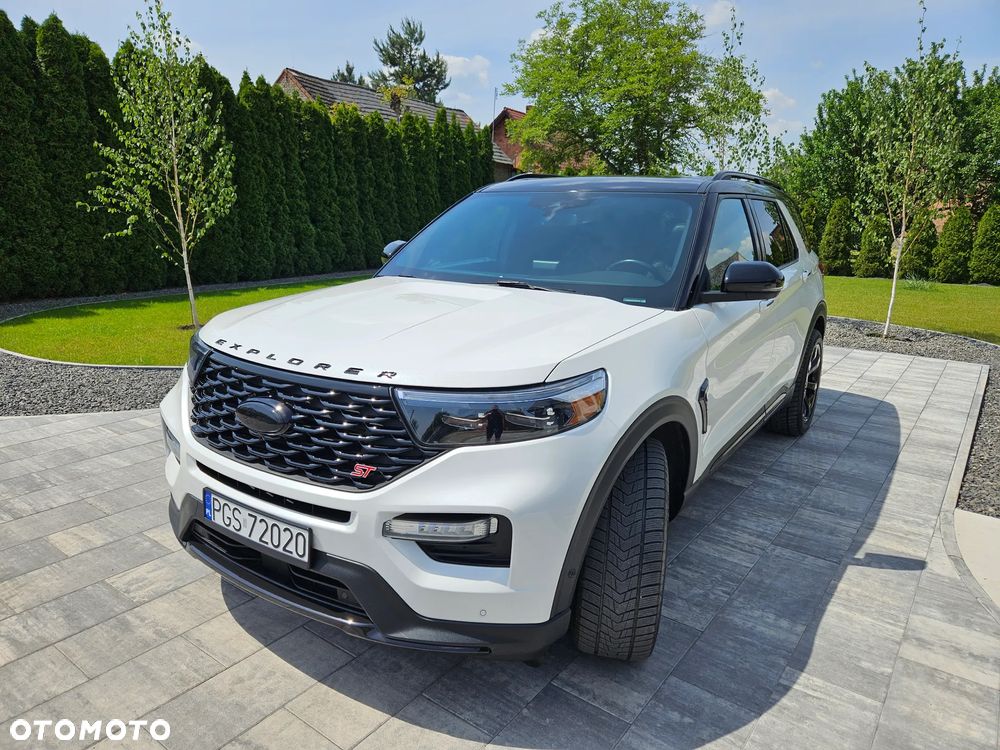 Ford Explorer - 3
