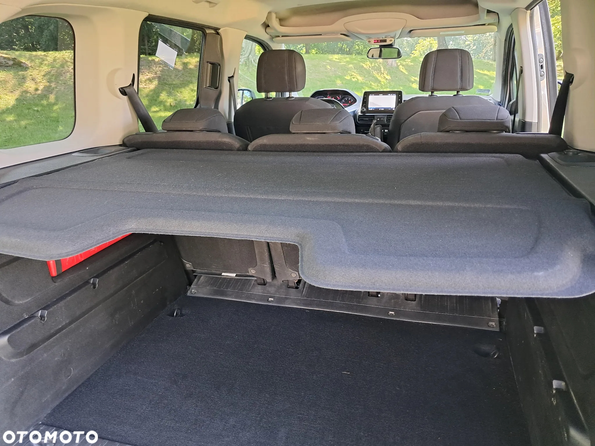 Peugeot Rifter 1.5 BlueHDI Allure Pack S&S - 11