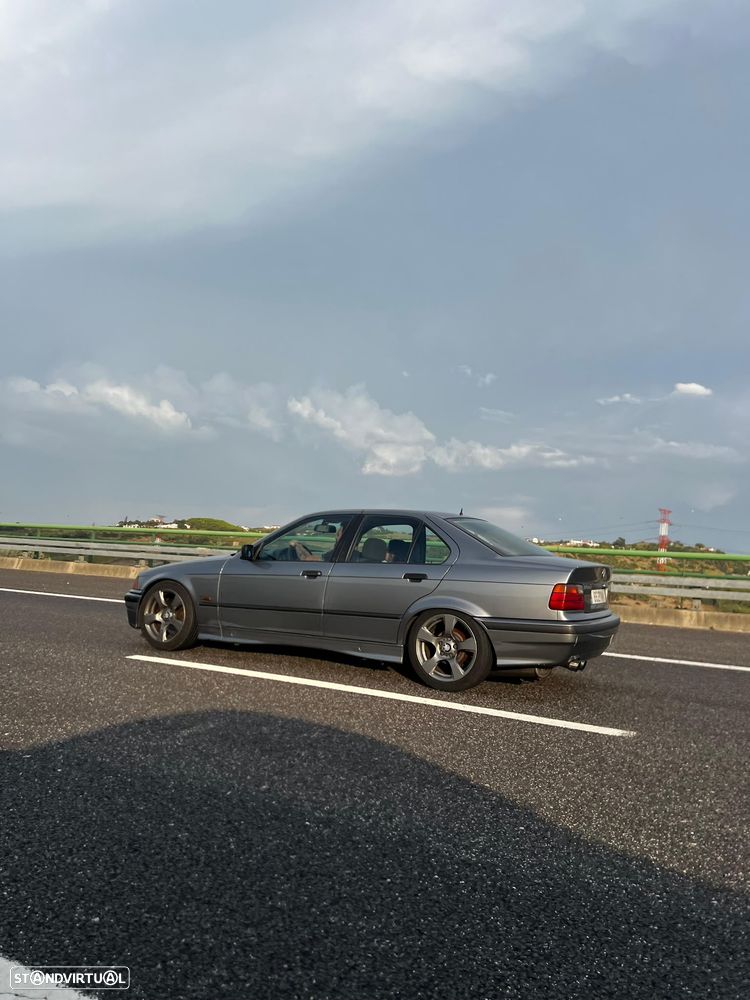 BMW 318 tds - 2