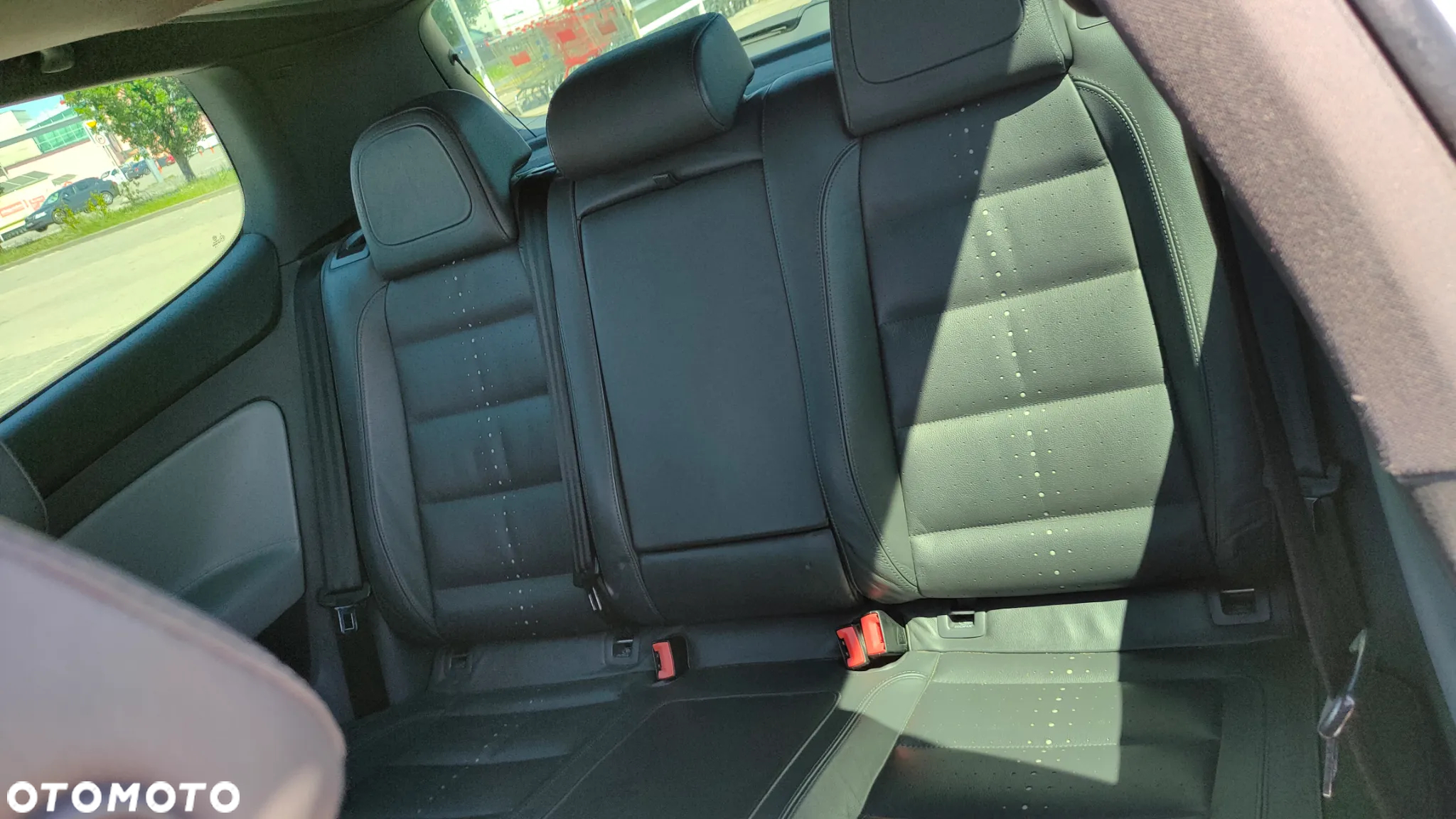 Volkswagen Golf 2.0 FSI Individual - 15