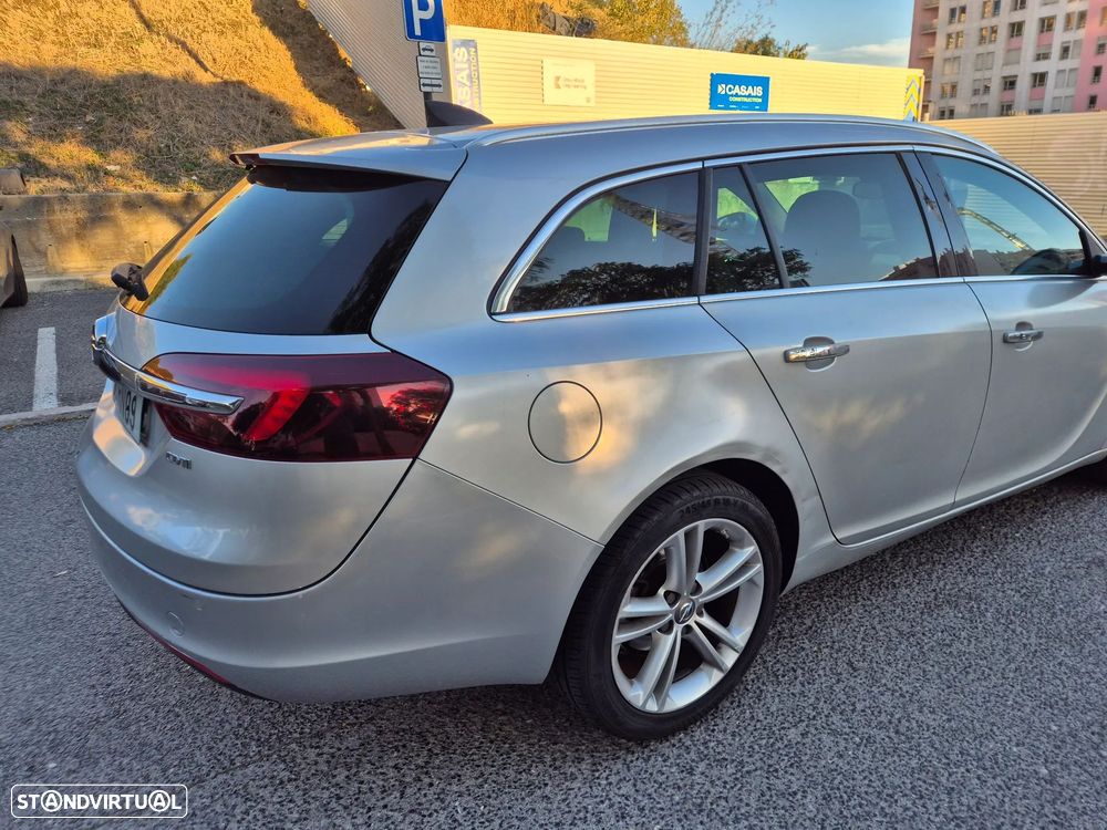 Opel Insignia Sports Tourer - 7