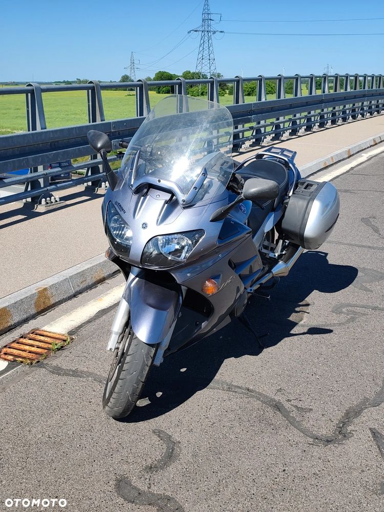 Yamaha FJR - 1