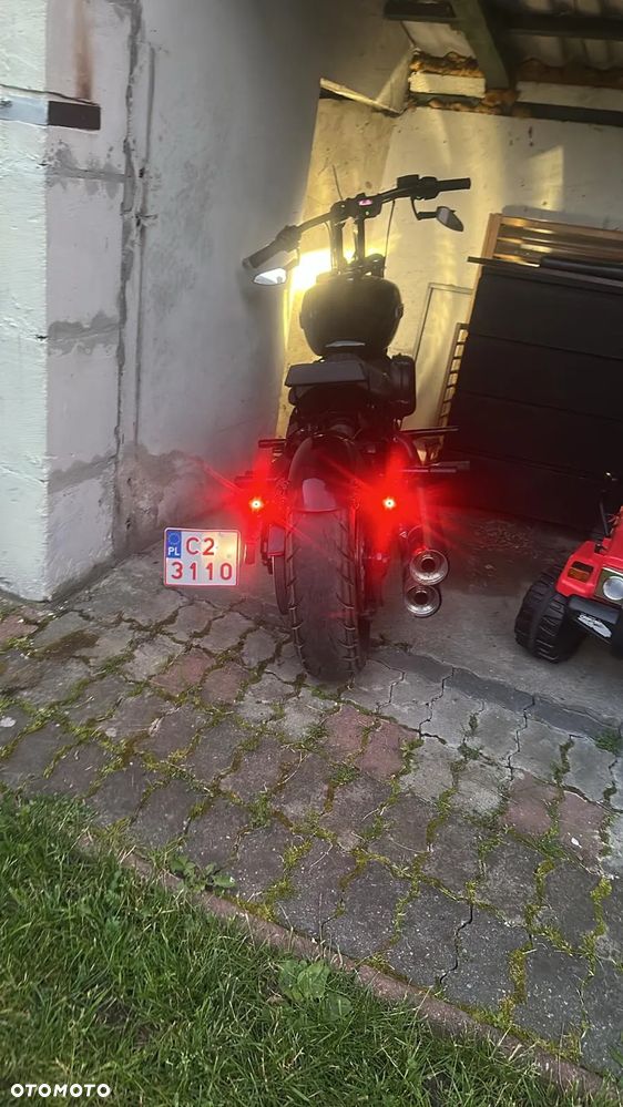 Harley-Davidson Softail Street Bob - 6