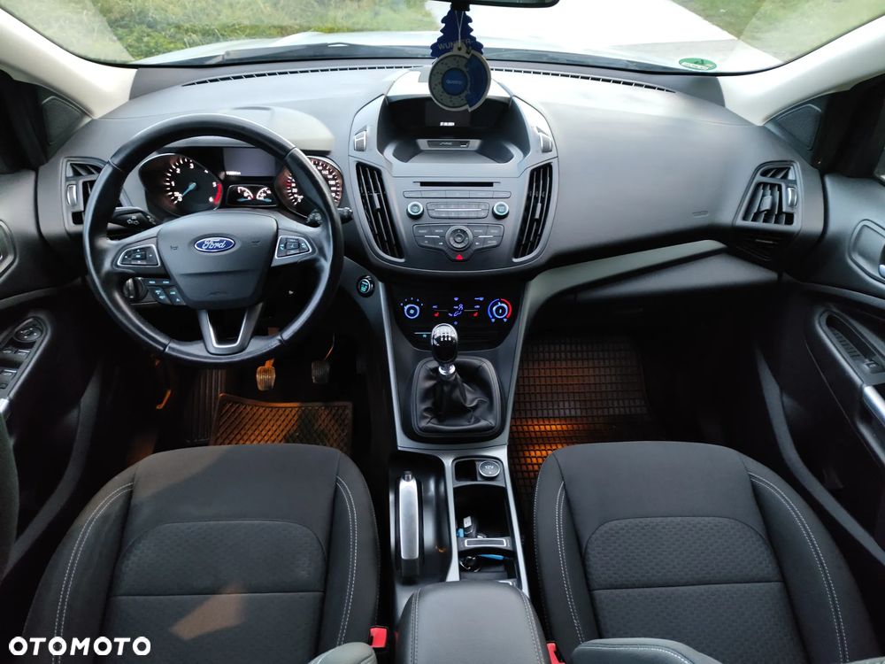 Ford Kuga 2.0 TDCi 4x4 Trend - 22