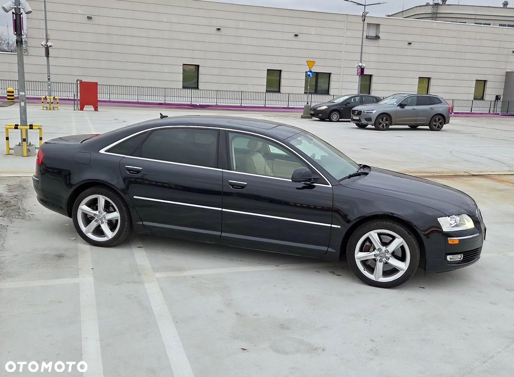 Audi A8 4.2 FSI Quattro - 14