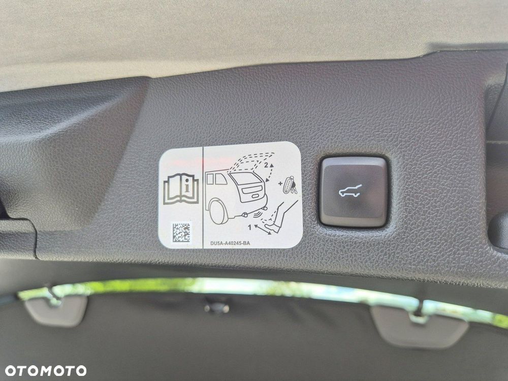 Ford Kuga - 33