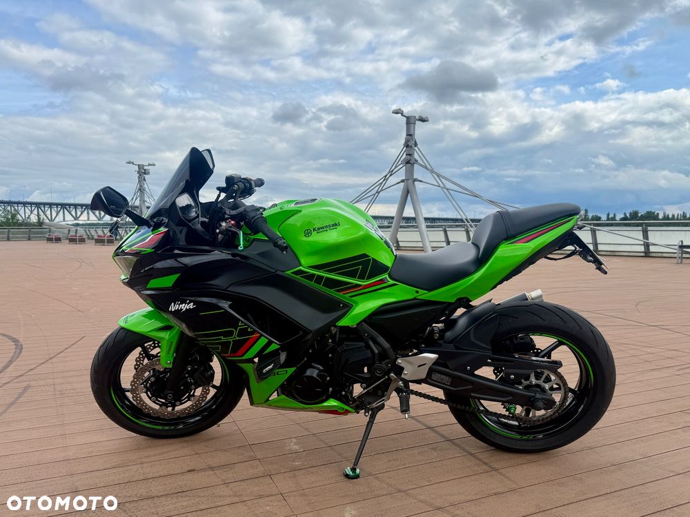 Kawasaki Ninja - 5