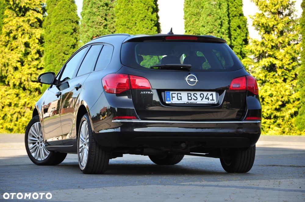 Opel Astra 1.4 Turbo Cosmo - 22