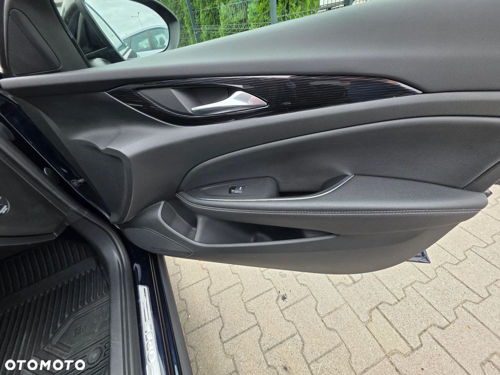 Opel Insignia 2.0 CDTI Innovation S&S - 23