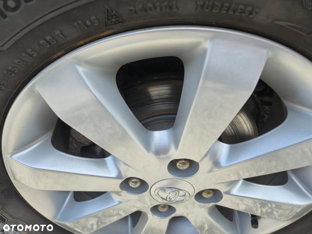 Toyota Yaris 1.33 VVT-i Life - 18